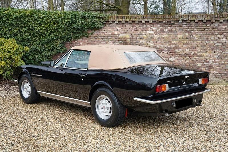 Gebraucht Aston Martin V8 1982 Schwarz Coupé