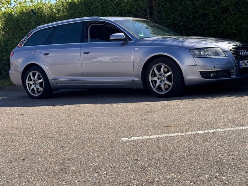 Blau Gebraucht 2005 Audi A6 Performance Kombi | 2.500 € (Superpreis) - Bild 1/4