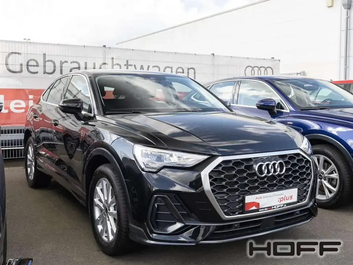 Gebraucht Audi Q3 Sportback Performance 150 PS (110 kW) 2025 Mythosschwarz metallic SUV