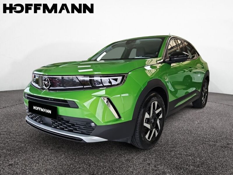 Matcha grün metallic Gebraucht 2022 Opel Mokka-e Elegance SUV | 18.529 € (Guter Preis) - Bild 1/4