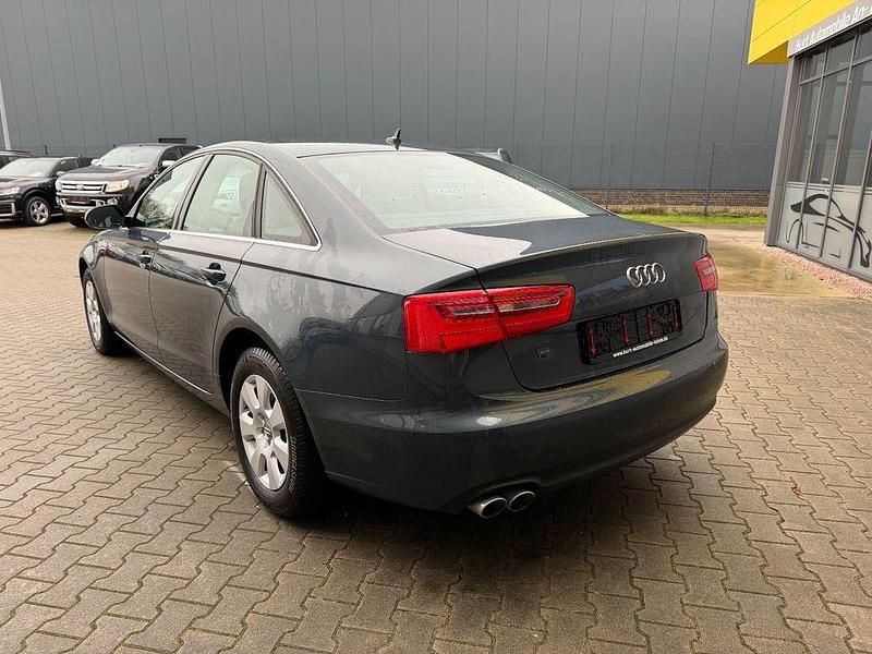 Gebraucht Audi A6 177 PS (130 kW) 2013 Blau Limousine
