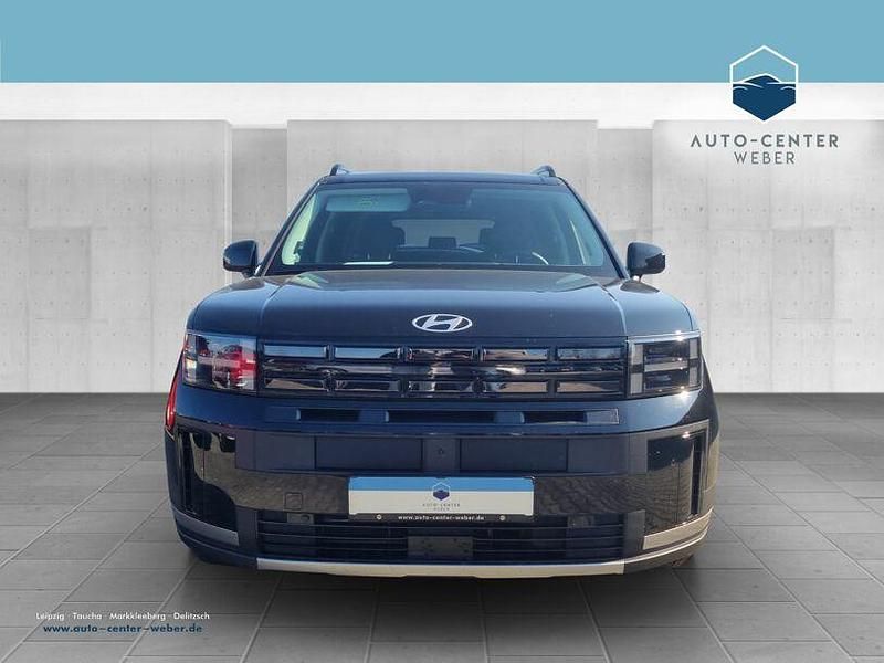 Gebraucht Hyundai Santa Fe Signature 253 PS (186 kW) 2024 Abyss black SUV