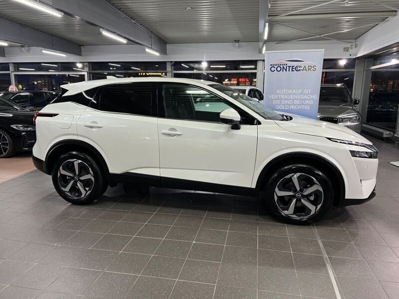 Weiss Gebraucht 2023 Nissan Qashqai 360º SUV | 26.600 € (Fairer Preis) - Bild 1/2