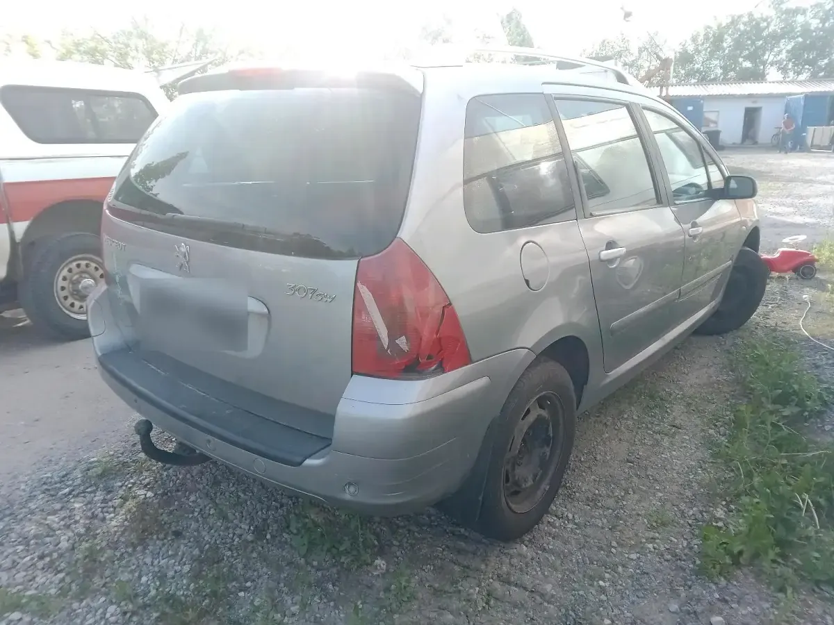 Gebraucht Peugeot 307 105 PS (77 kW) 2004 Silber Kombi
