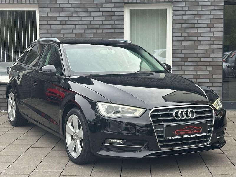 Schwarz Gebraucht 2014 Audi A3 Sportback Ambition Limousine | 15.299 € (Fairer Preis) - Bild 1/4