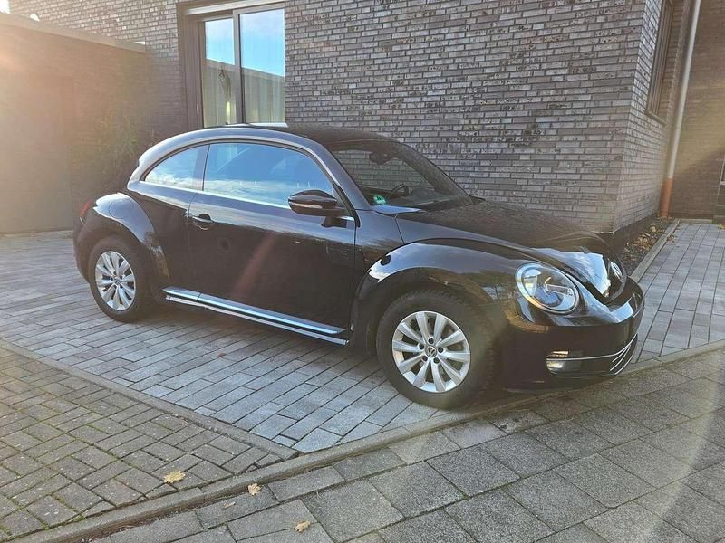 Second-hand VW Beetle Design 105 CP (77 kW) 2014 Negru Hatchback