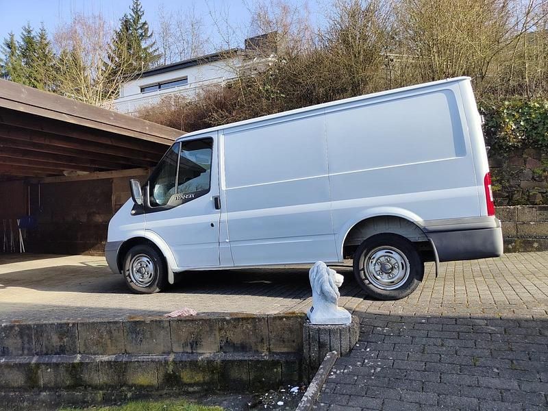 Second-hand Ford Transit 120 CP (88 kW) 2013 Alb Monovolum