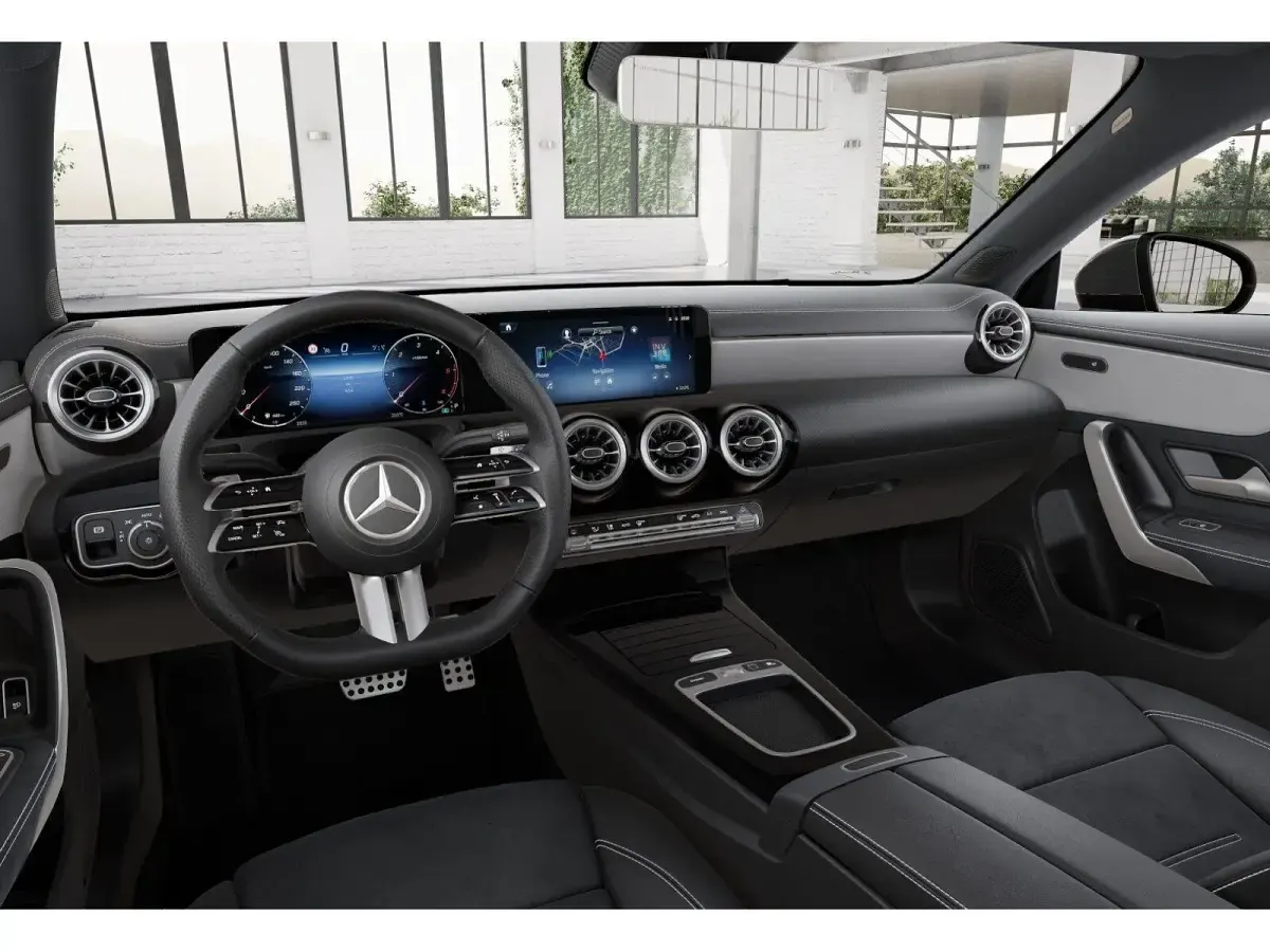 Gebraucht Mercedes CLA200 AMG 150 PS (110 kW) 2025 Unilack polarweiß Coupé