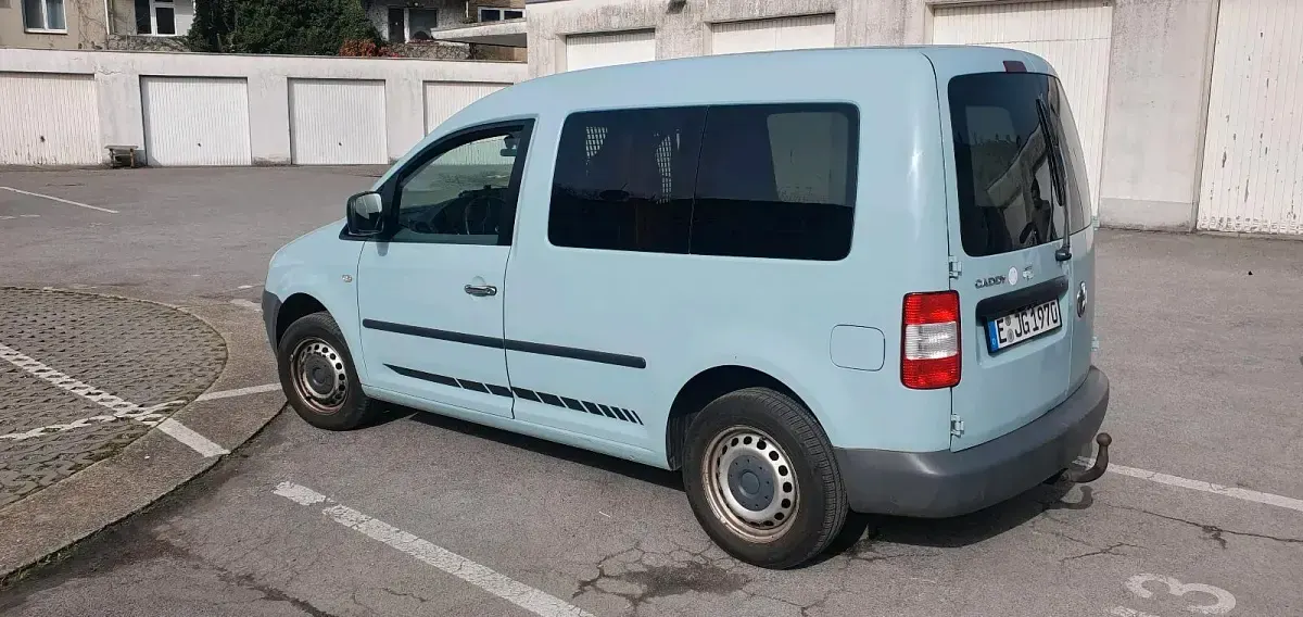 Gebraucht VW Caddy 69 PS (50 kW) 2007 Blau Van / Kleinbus