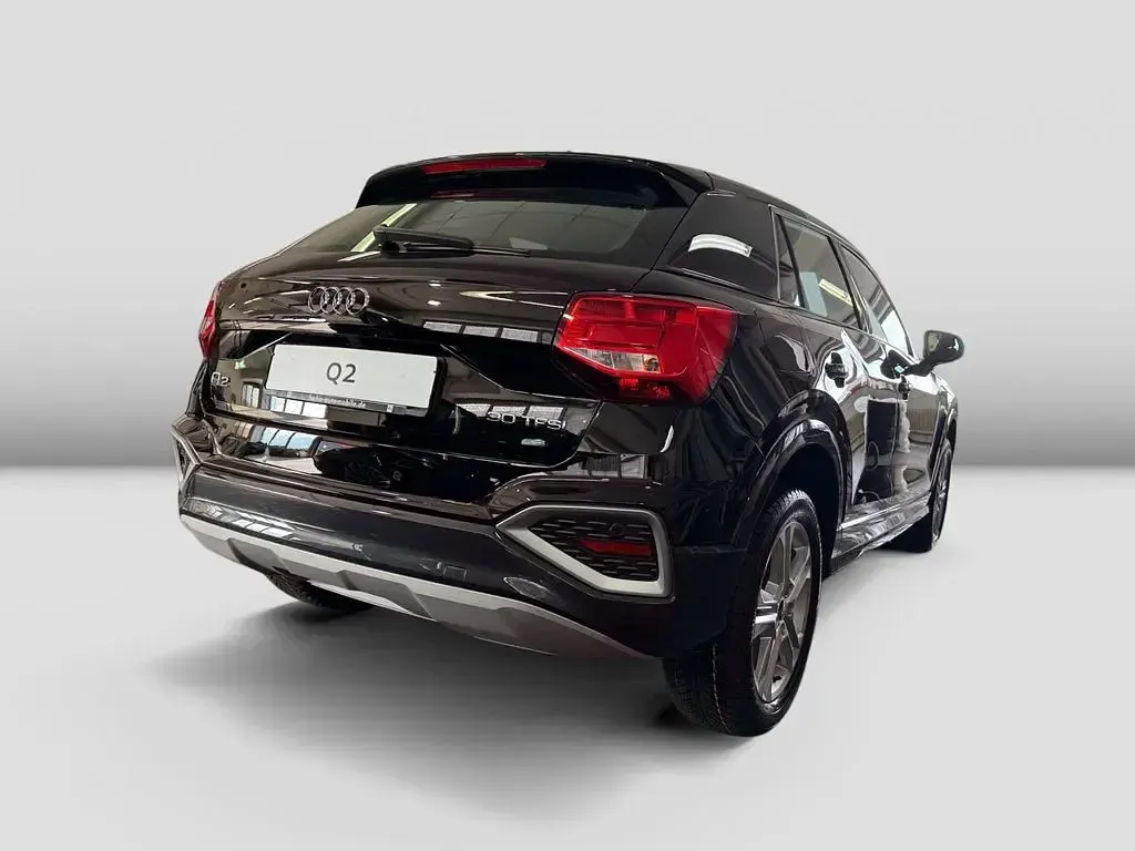 Gebraucht Audi Q2 Advanced Plus 116 PS (85 kW) 2026 Brillantschwarz SUV