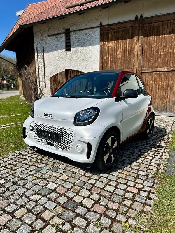Gebraucht Smart ForTwo Coupé 60 kW (82 PS) 2021 Weiß Kleinwagen