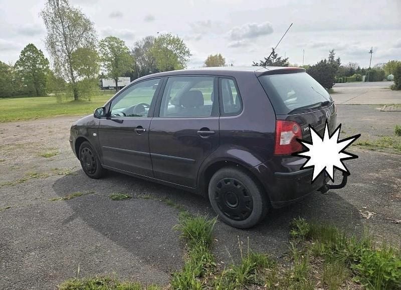 Violet Gebraucht 2001 VW Polo Kleinwagen | 500 € (Guter Preis) - Bild 1/4