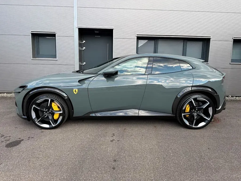 Neu Ferrari Purosangue 719 PS (528 kW) 2026 Grau SUV