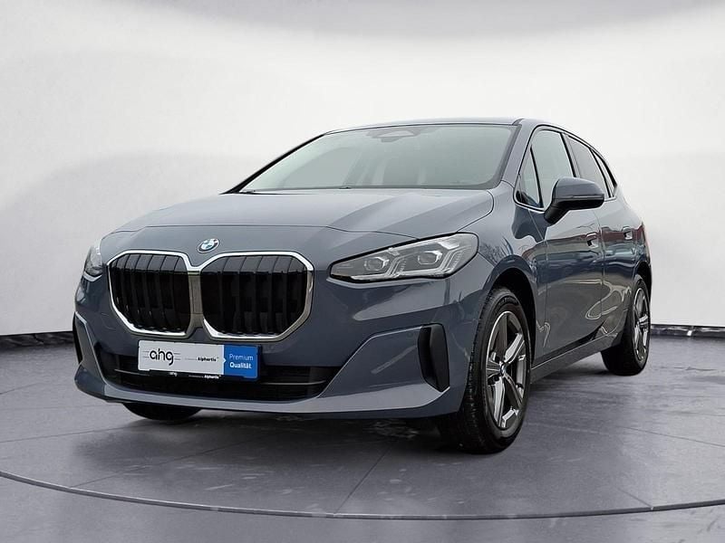 Gebraucht BMW 220 Active Tourer 156 PS (114 kW) 2025 Braun Van / Kleinbus
