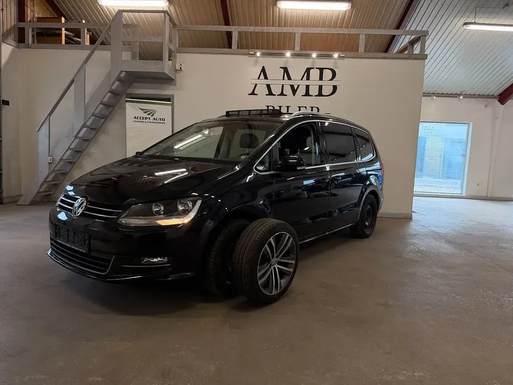 Gebraucht VW Sharan Highline 150 PS (110 kW) 2015 Schwarz Van / Kleinbus