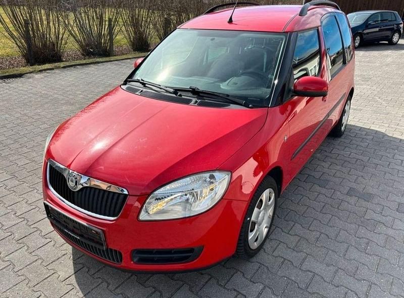 Gebraucht Skoda Roomster 105 PS (77 kW) 2009 Rot Van / Kleinbus