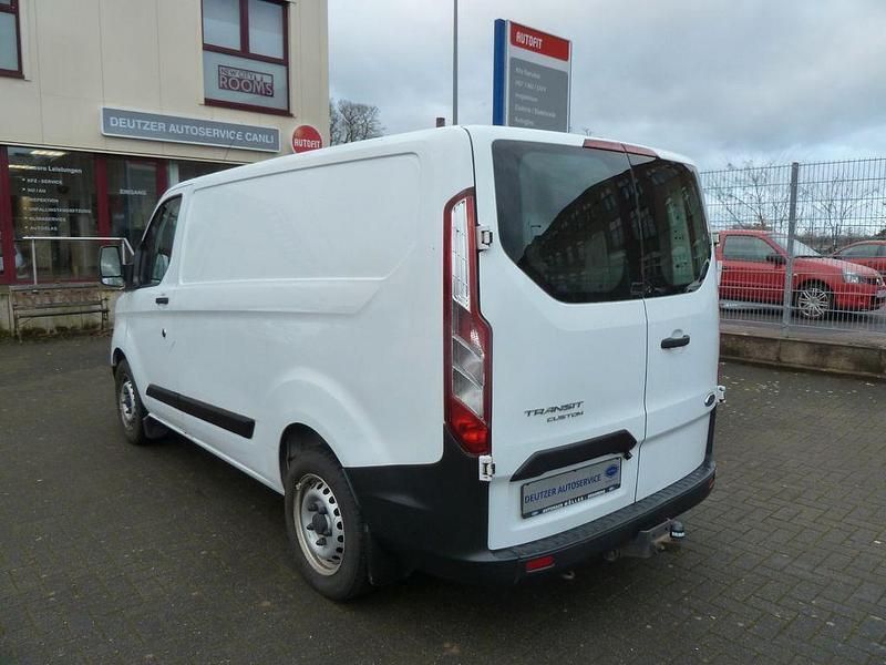 Gebraucht Ford Transit Custom 105 PS (77 kW) 2019 Weiß Van / Kleinbus