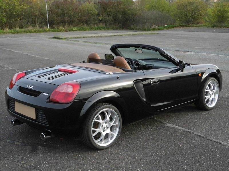 Schwarz Gebraucht 2002 Toyota MR2 Edition Cabrio | 13.350 € - Bild 1/4