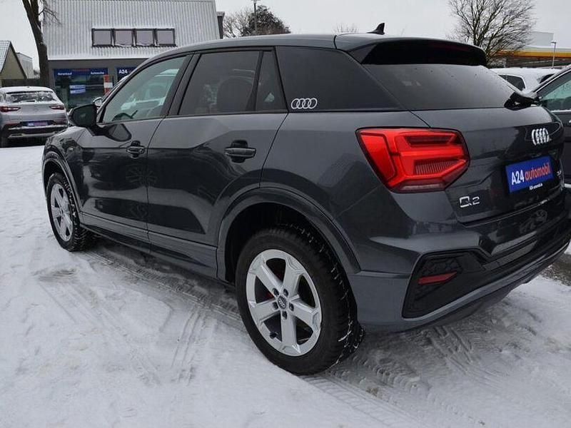 Gebraucht Audi Q2 S-Line 150 PS (110 kW) 2021 Daytonagrau perleffekt SUV