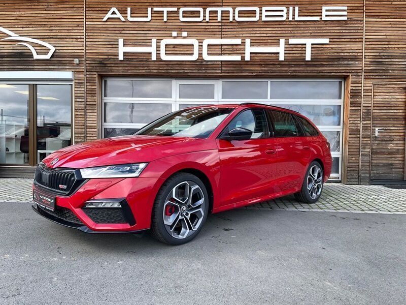 Rot Neu 2024 Skoda Octavia RS Kombi | 47.790 € (Teuer) - Bild 1/4