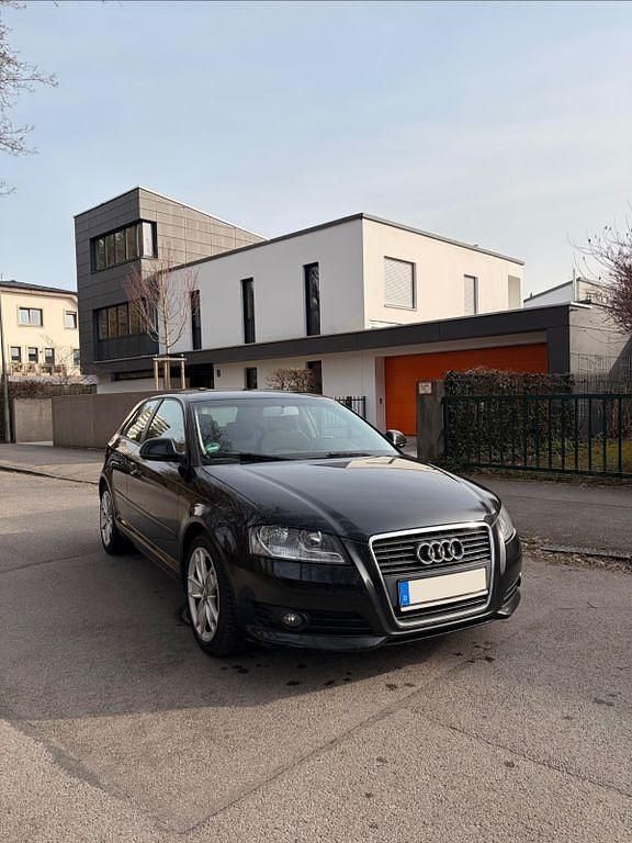 Gebraucht Audi A3 Ambition 105 PS (77 kW) 2009 Schwarz Kleinwagen