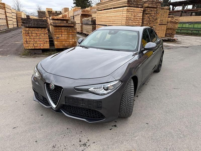 Gebraucht Alfa Romeo Giulia Veloce 280 PS (205 kW) 2018 Grau Limousine
