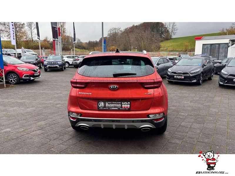 Gebraucht Kia Sportage 177 PS (130 kW) 2021 (rng) orange fusion met. SUV