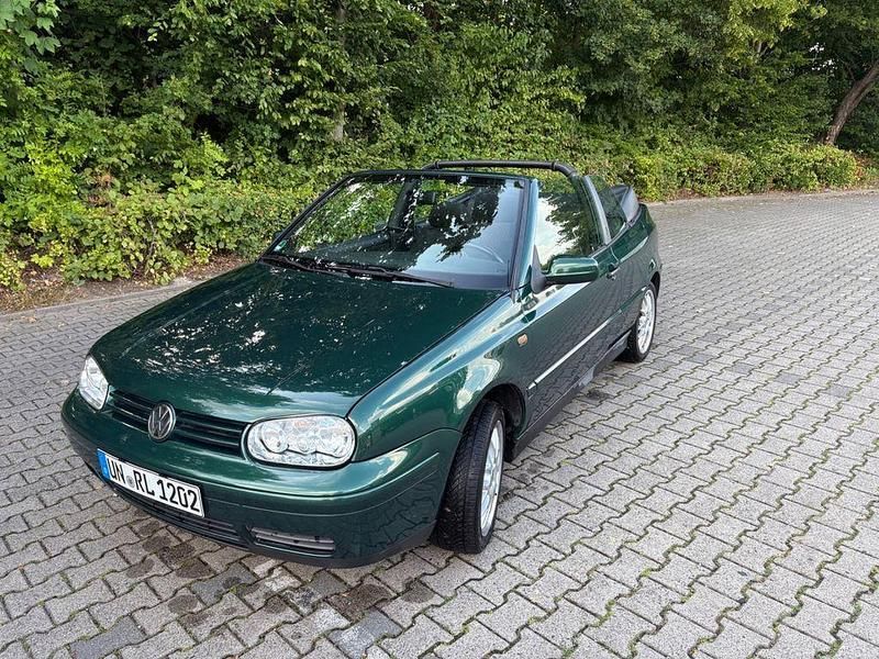 Grün Gebraucht 1999 VW Golf Cabriolet Cabrio | 2.900 € (Fairer Preis) - Bild 1/4