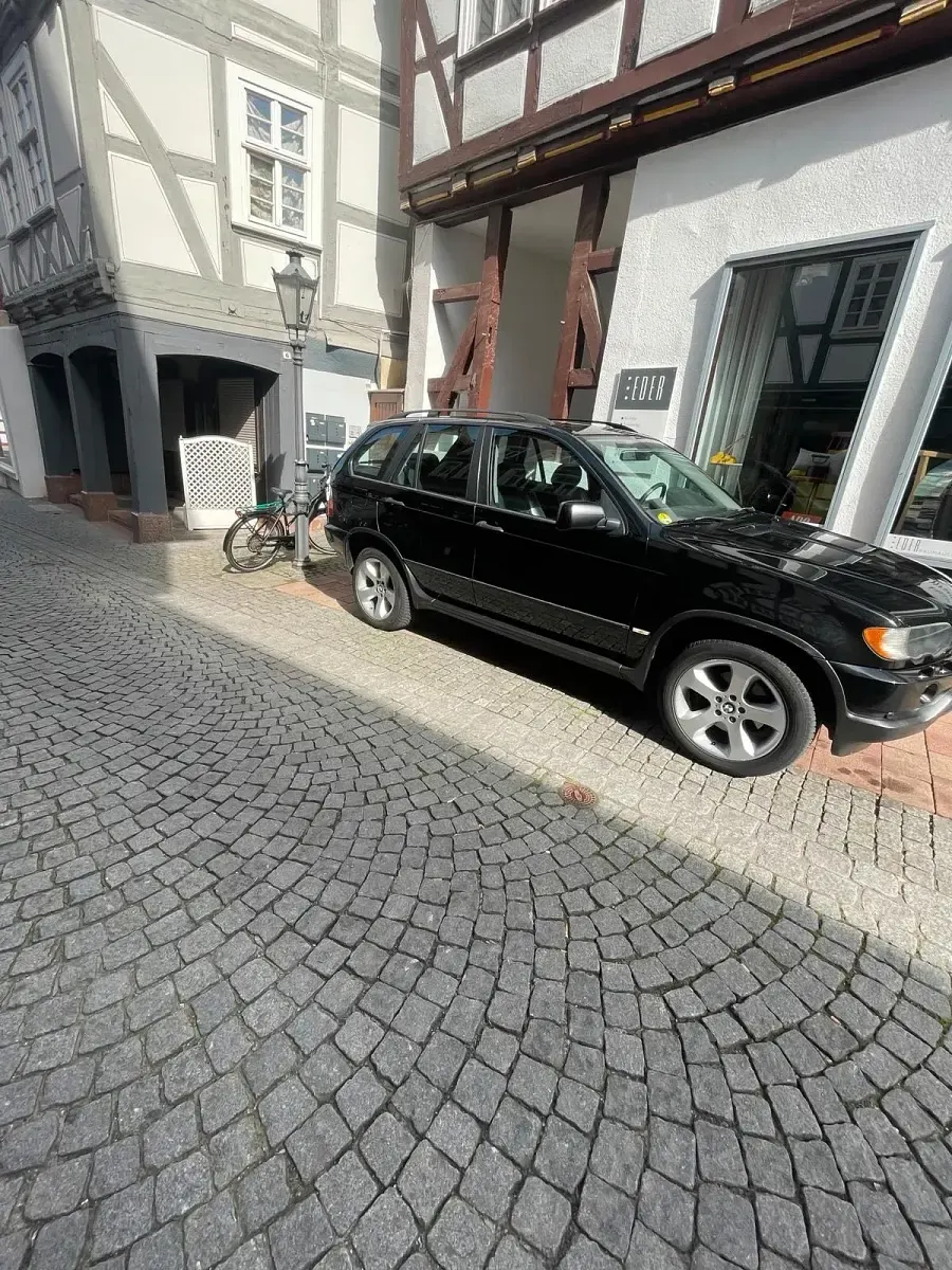 Używany BMW X5 183 KM (134 kW) 2003 Czarny SUV