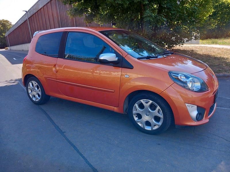 Orange Gebraucht 2010 Renault Twingo GT Kleinwagen | 2.890 € (Fairer Preis) - Bild 1/4