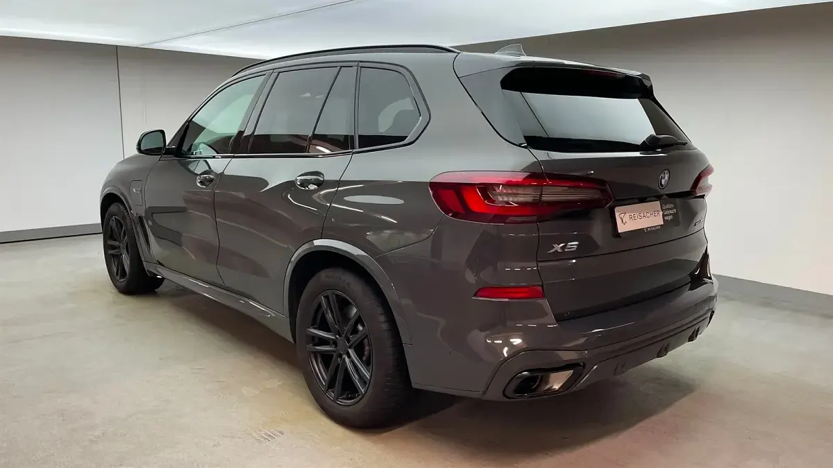 Second-hand BMW X5 Efficient Dynamics 394 CP (289 kW) 2022 Gri SUV