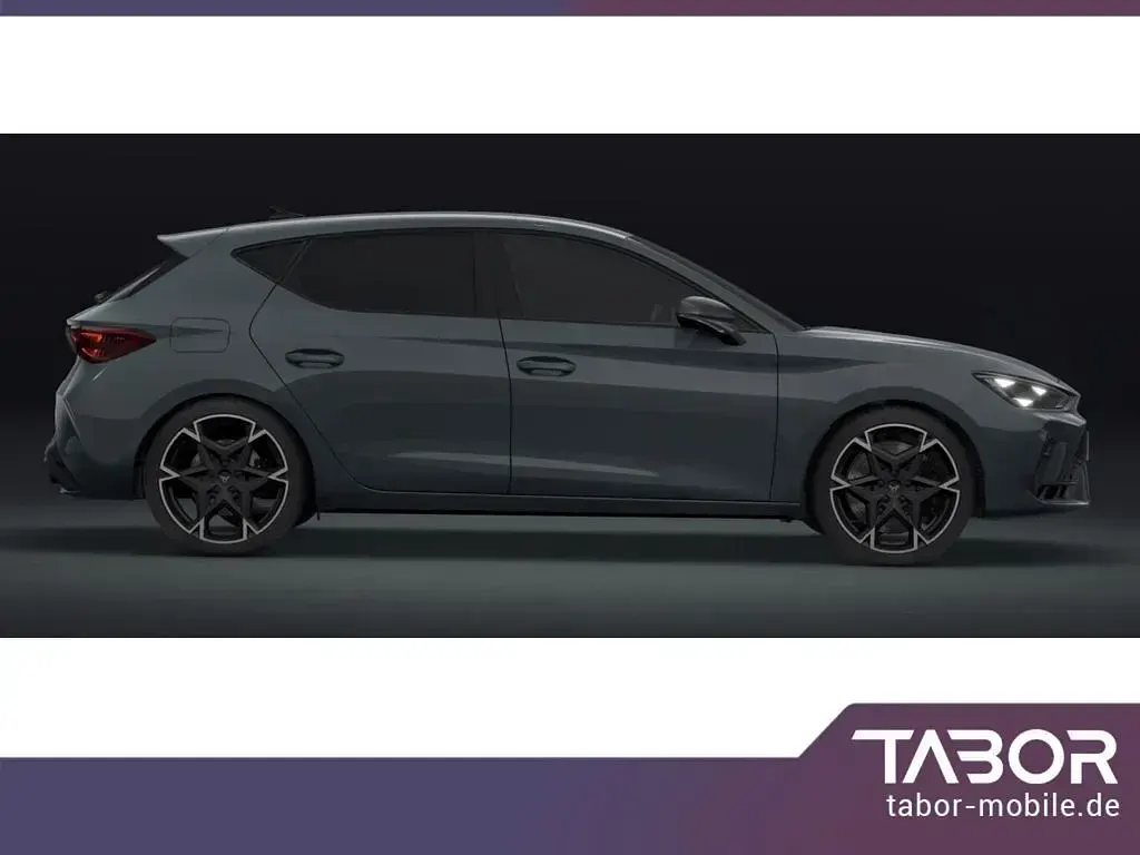 Nowe Cupra Leon 150 KM (110 kW) 2026 Niebieski Sedan/Limuzyna