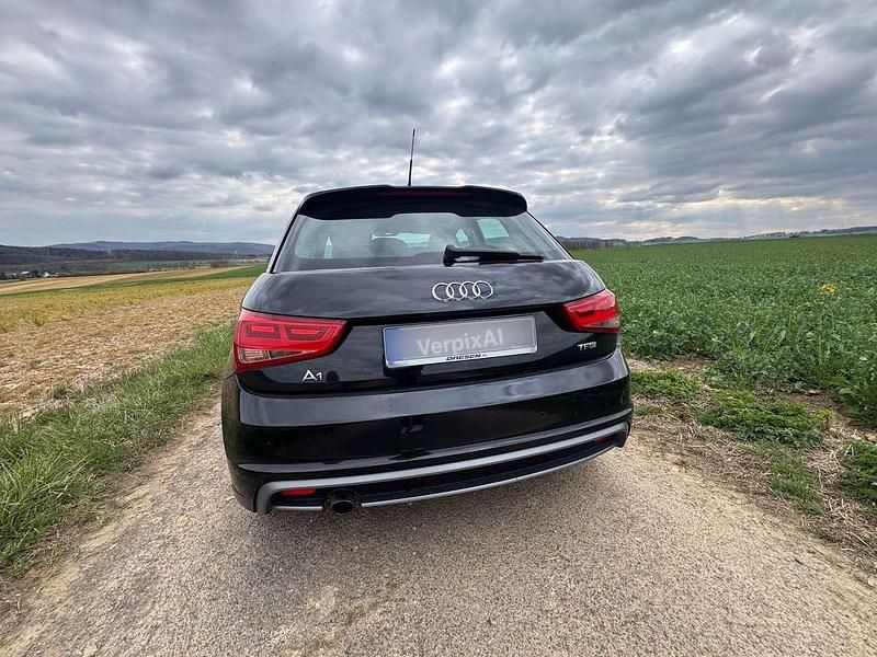 Gebraucht Audi A1 S-Line 86 PS (63 kW) 2013 Schwarz Kleinwagen