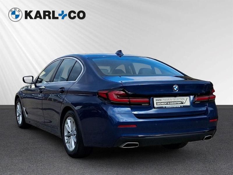 Gebraucht BMW 540 333 PS (244 kW) 2022 Blau Limousine