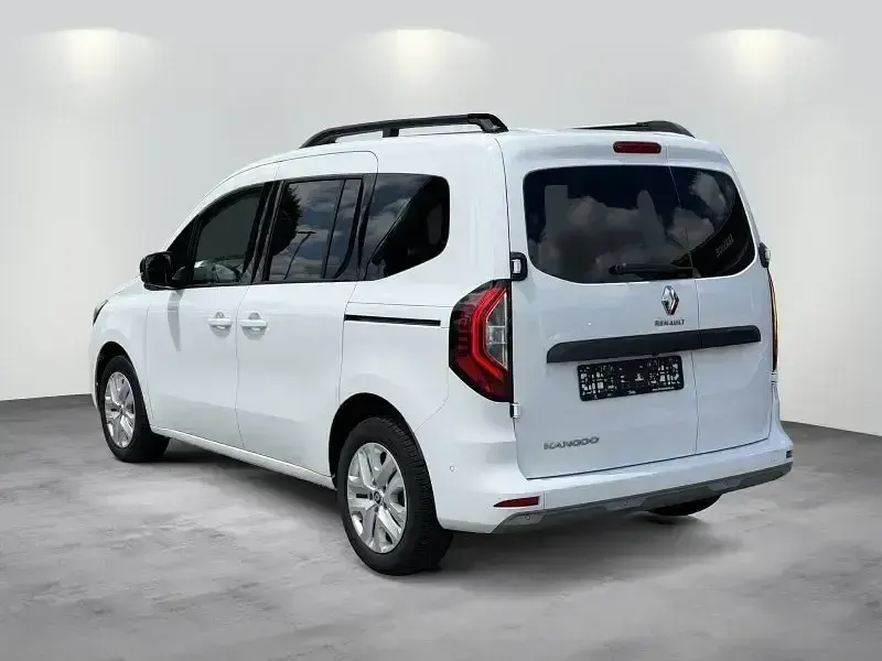 Gebraucht Renault Kangoo Intens 131 PS (96 kW) 2022 Weiß Van / Kleinbus