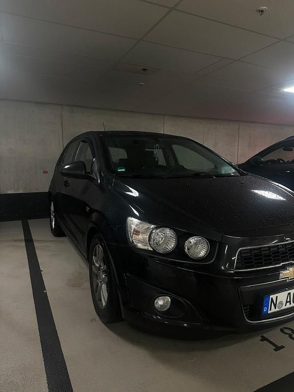 Schwarz Gebraucht 2011 Chevrolet Aveo Kleinwagen | 5.500 € - Bild 1/4