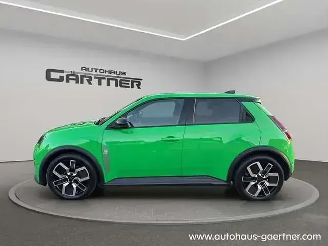 Gebraucht Renault R5 Komfort 110 kW (150 PS) 2025 Grün Kleinwagen