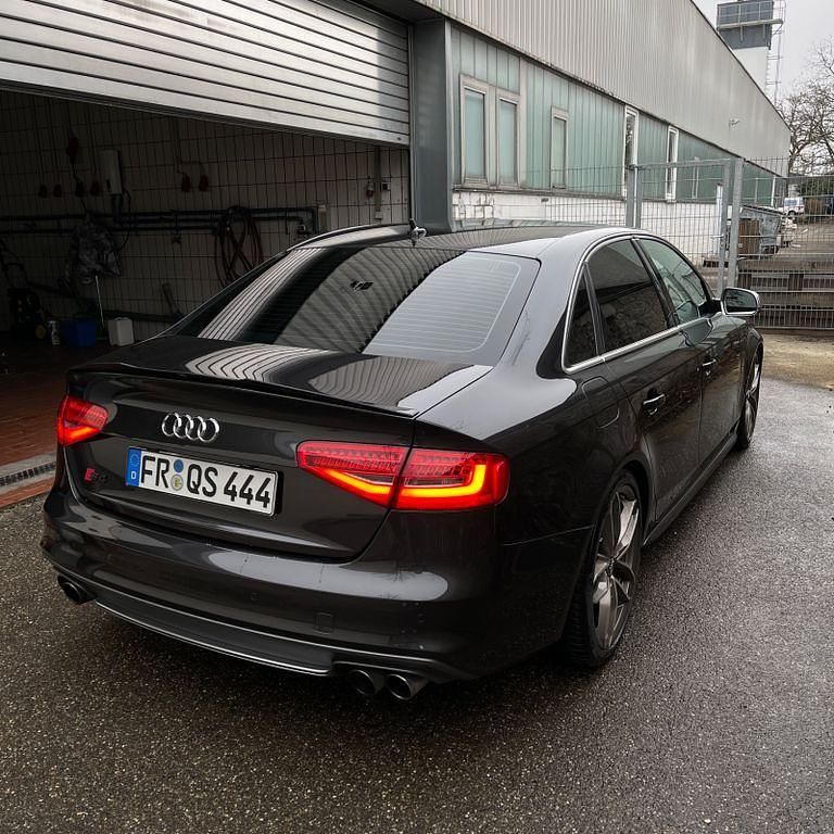 Gebraucht Audi S4 Design 333 PS (244 kW) 2012 Grau Limousine