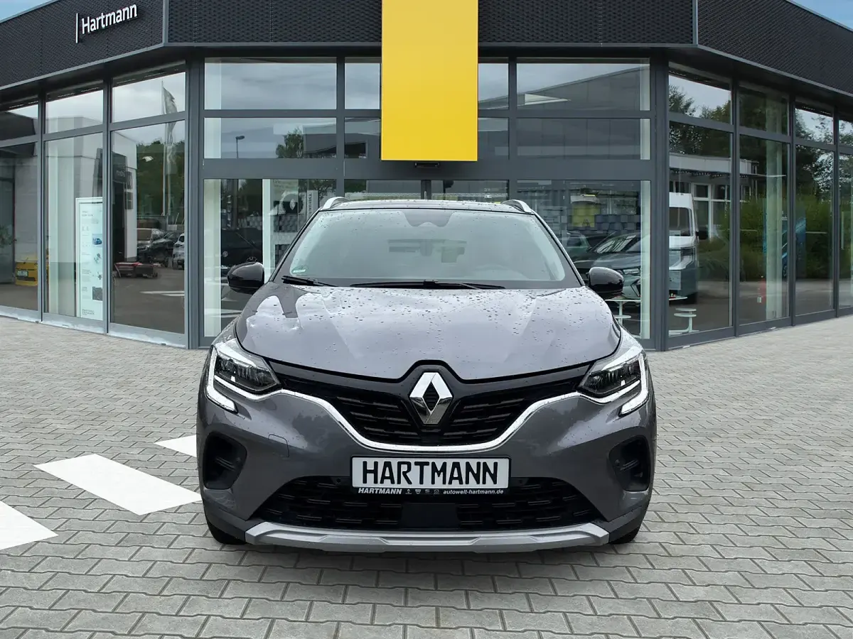Gebraucht Renault Captur Zen 91 PS (66 kW) 2022 Grau SUV