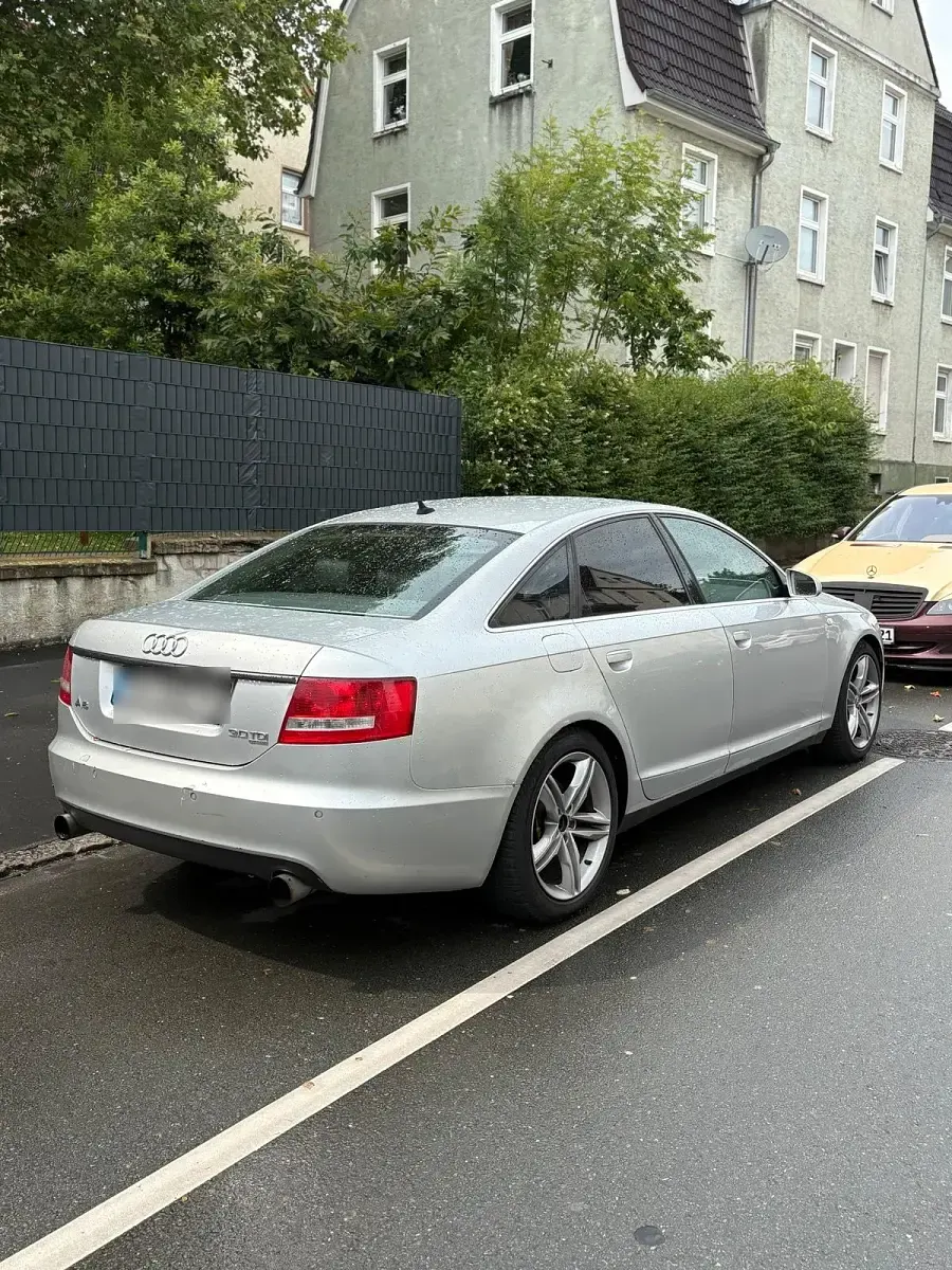 Gebraucht Audi A6 300 PS (220 kW) 2005 Grau Limousine