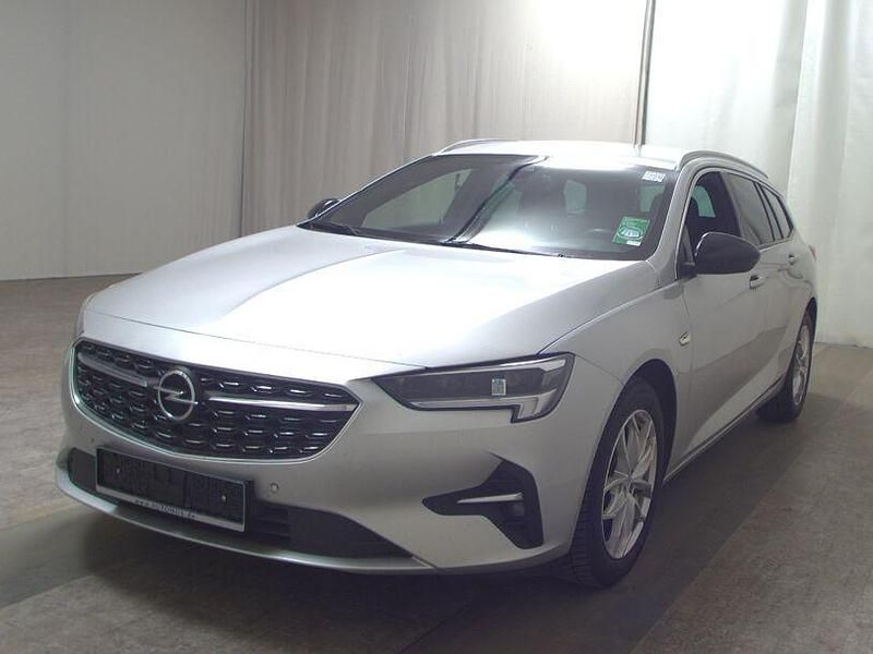 Gebraucht Opel Insignia Business 174 PS (127 kW) 2022 Argon silber/ice silver m2 Kombi
