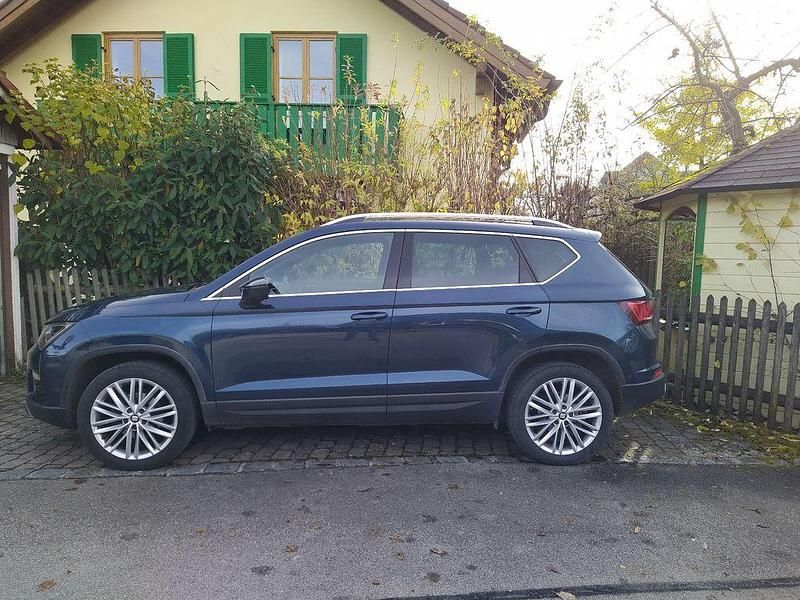 Gebraucht Seat Ateca 4Drive 150 PS (110 kW) 2019 Blau SUV