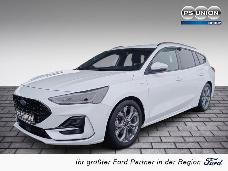Gebraucht Ford Focus ST-Line 116 PS (85 kW) 2023 Weiss / frozen white Kombi