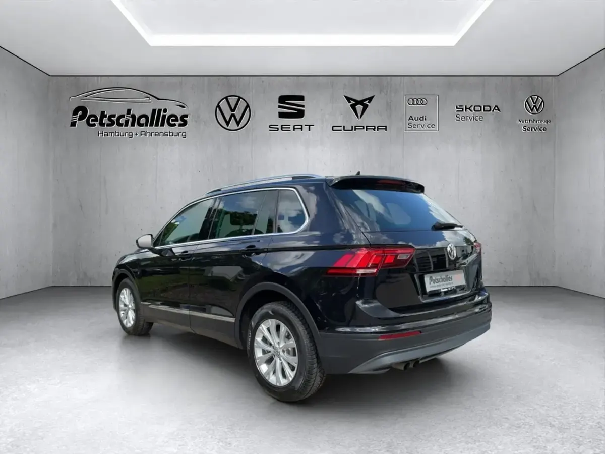 Gebraucht VW Tiguan Comfortline 150 PS (110 kW) 2017 Schwarz SUV