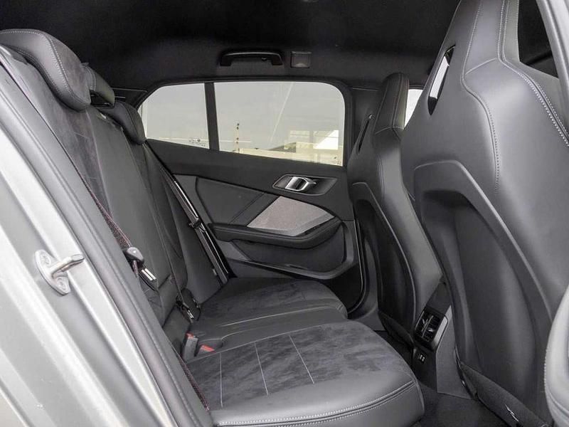 Gebraucht BMW M135 Performance 300 PS (220 kW) 2024 Grau Kleinwagen