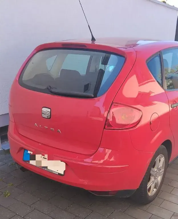 Gebraucht Seat Altea Reference 102 PS (75 kW) 2006 Rot Van / Kleinbus