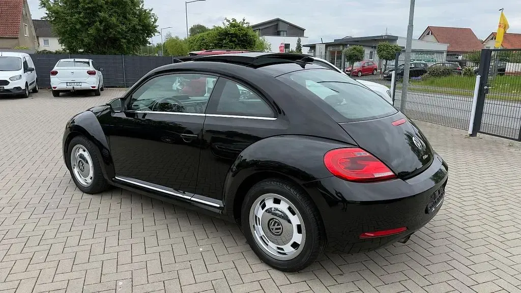Używany VW Beetle Design 105 KM (77 kW) 2012 Czarny Hatchback