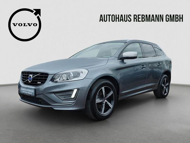 Grau Gebraucht 2017 Volvo XC60 Momentum SUV | 23.880 € (Etwas zu teuer) - Bild 1/4