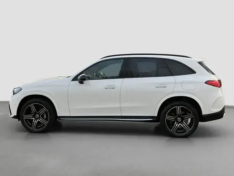 Gebraucht Mercedes GLC400d AMG 381 PS (280 kW) 2023 Unilack polarweiß SUV