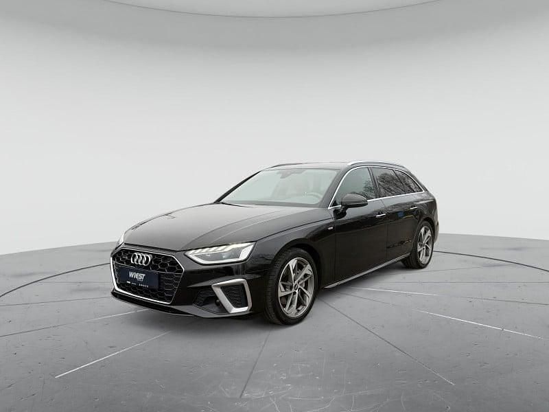 Gebraucht Audi A4 S-Line 204 PS (150 kW) 2022 Mythosschwarz metallic Kombi